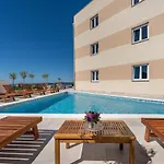 Oliva Vallis * Zadar