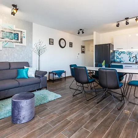 Oliva Vallis * Zadar