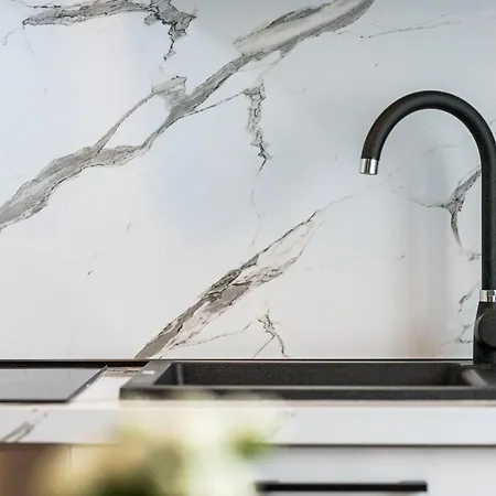 Oliva Vallis * Zadar