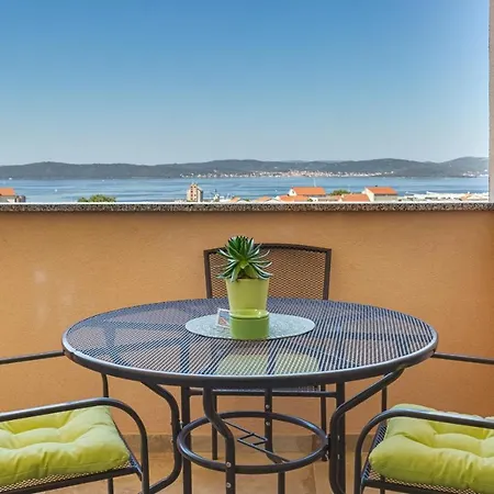 Oliva Vallis * Zadar