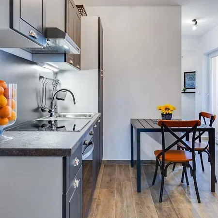 Oliva Vallis * Zadar