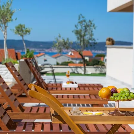 Oliva Vallis Apartment