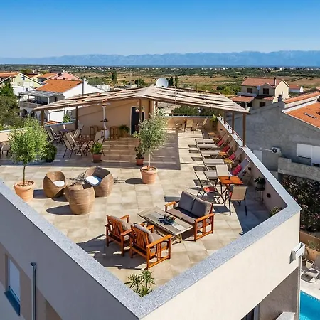 Oliva Vallis Apartmán *