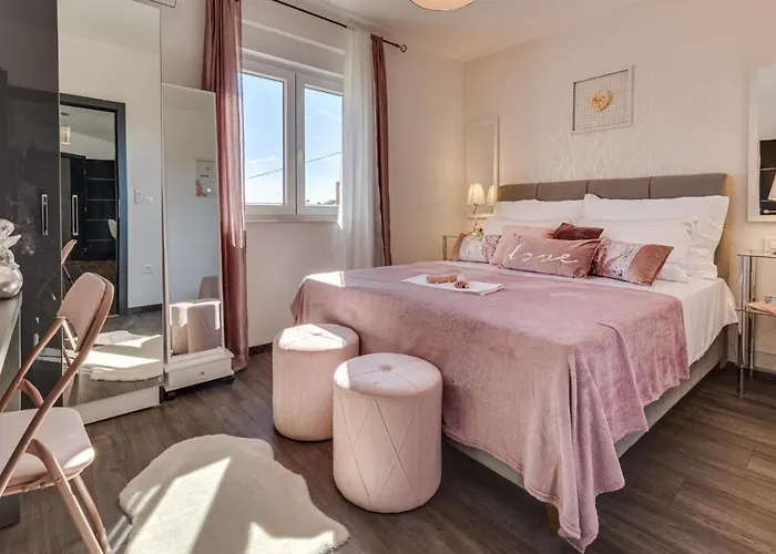 Oliva Vallis * Zadar