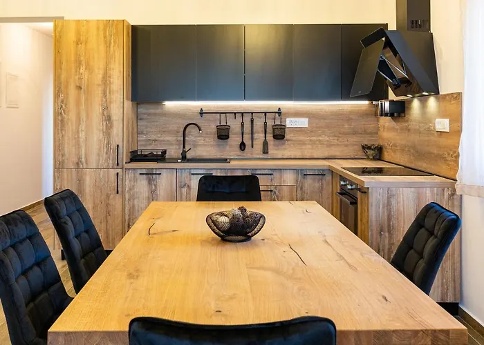 Oliva Vallis Apartment