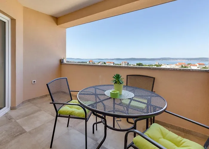 Oliva Vallis Apartment